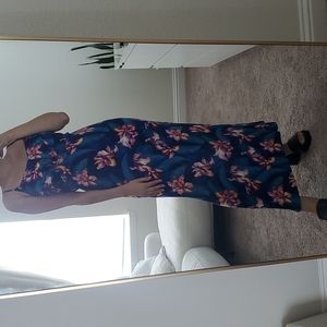 Maxi floral dress